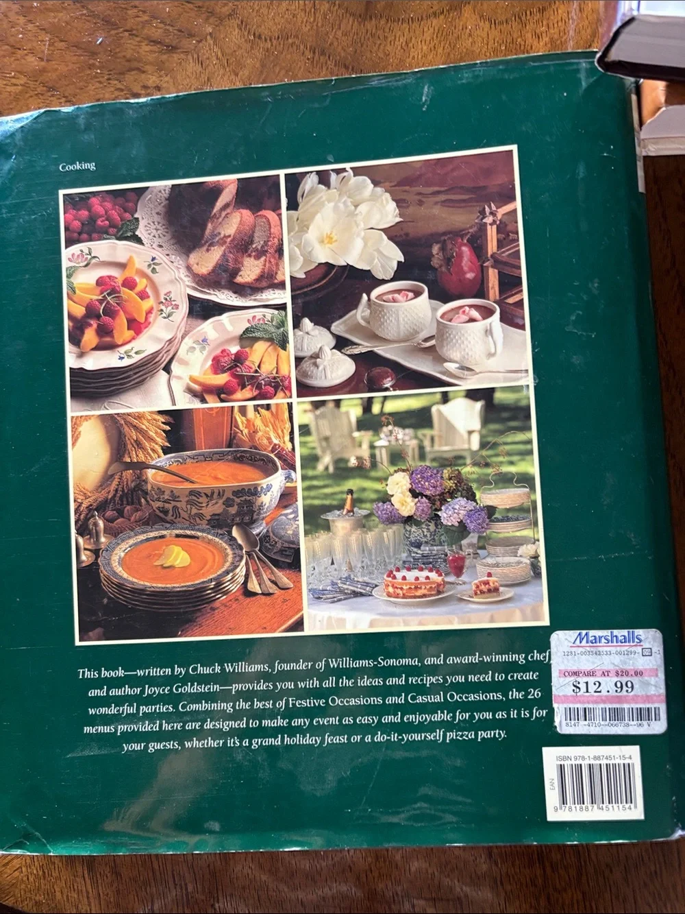 Williams-Sonoma Entertaining Cookbook – Cream and Gold Cover